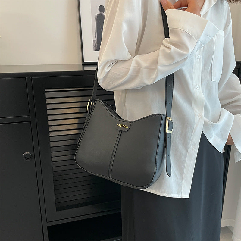 Casual Women's Shoulder Bag Fashion Large Capacity Crossbody Bags Women Solid Color Korean Style Simple Bucket Bag